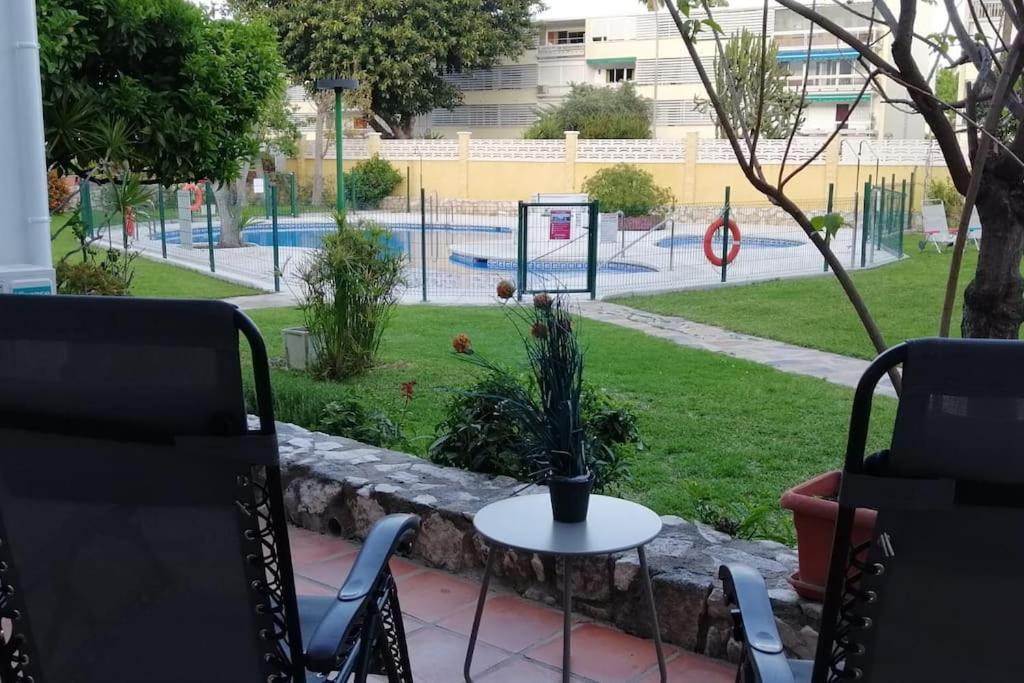 Beautiful Apartment In La Carihuela, Torremolinos Exterior foto