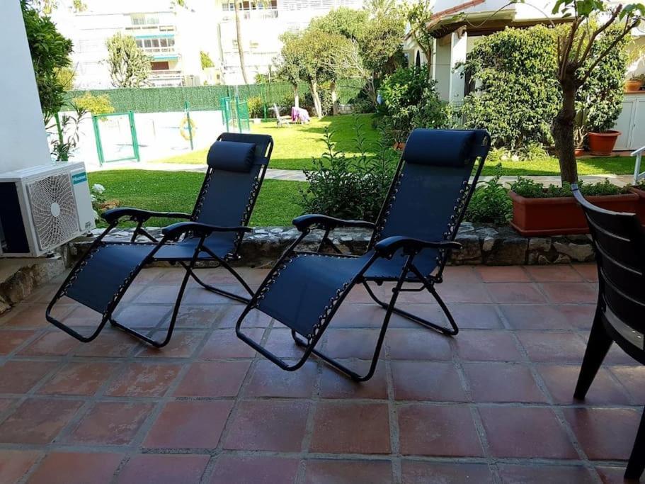Beautiful Apartment In La Carihuela, Torremolinos Exterior foto